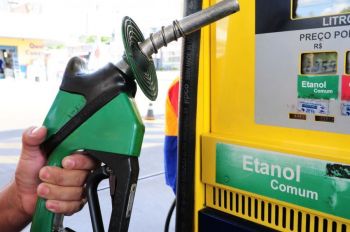 Bolsonaro sancional Lei que autoriza venda direta de etanol